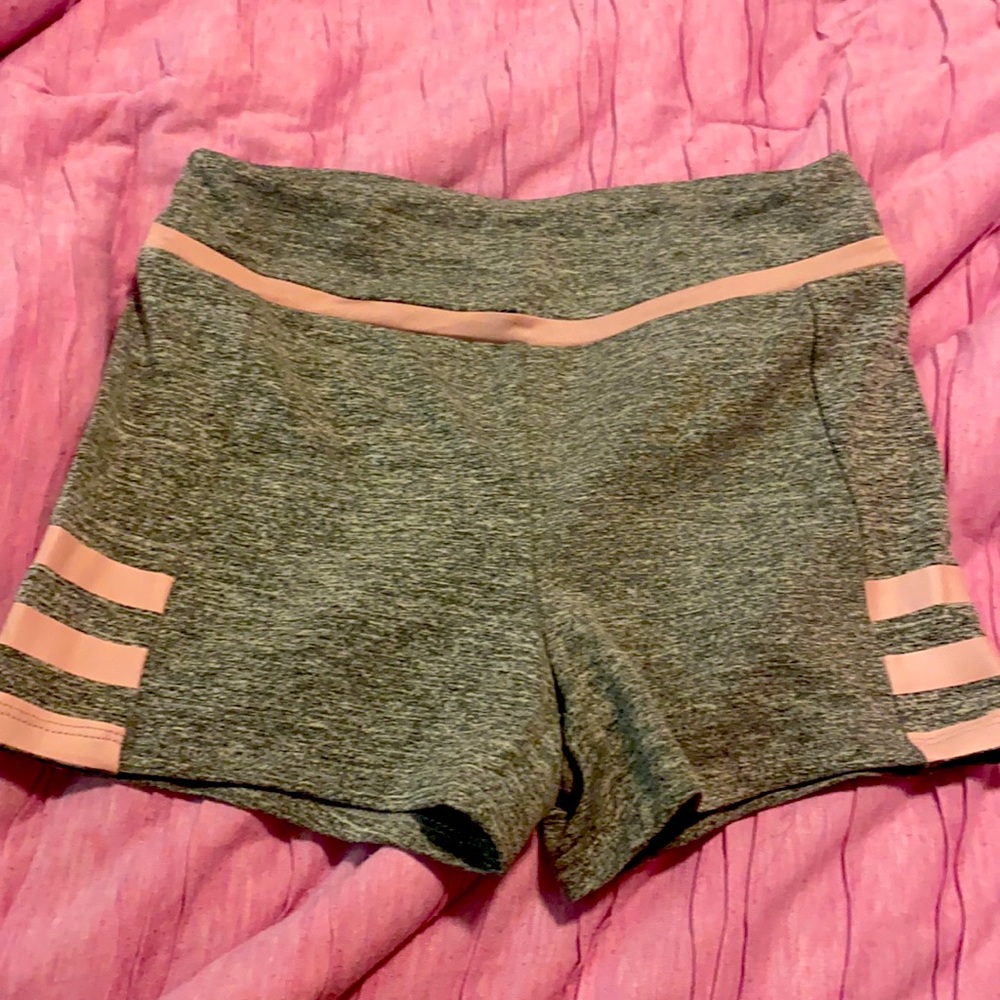 Material girl active shorts